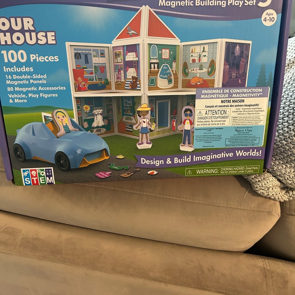 Melissa & Doug Magnetivity – Our House Playset (2020) brand new